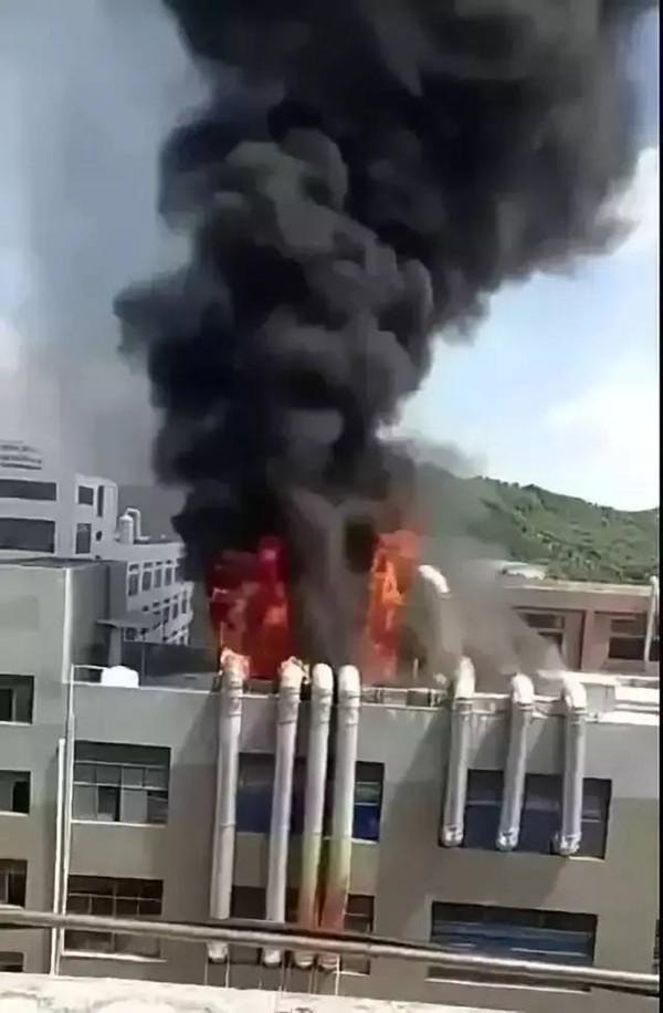 静电喷塑设备厂家：安全无小事，关注身边的点滴
